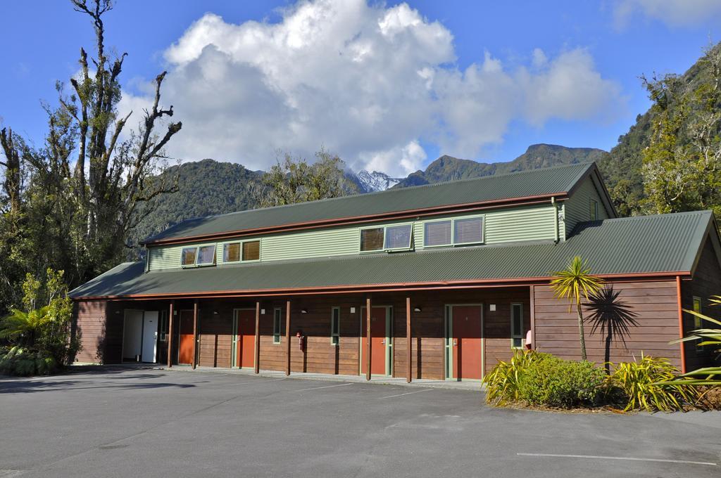 Motel Punga Grove Franz-Josef-Gletscher Exterior foto